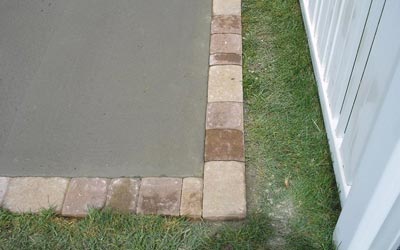 Close-up of EP Henry Paver cobblestone border with 6x6, 6x9, 6x4, and 6x2 stones